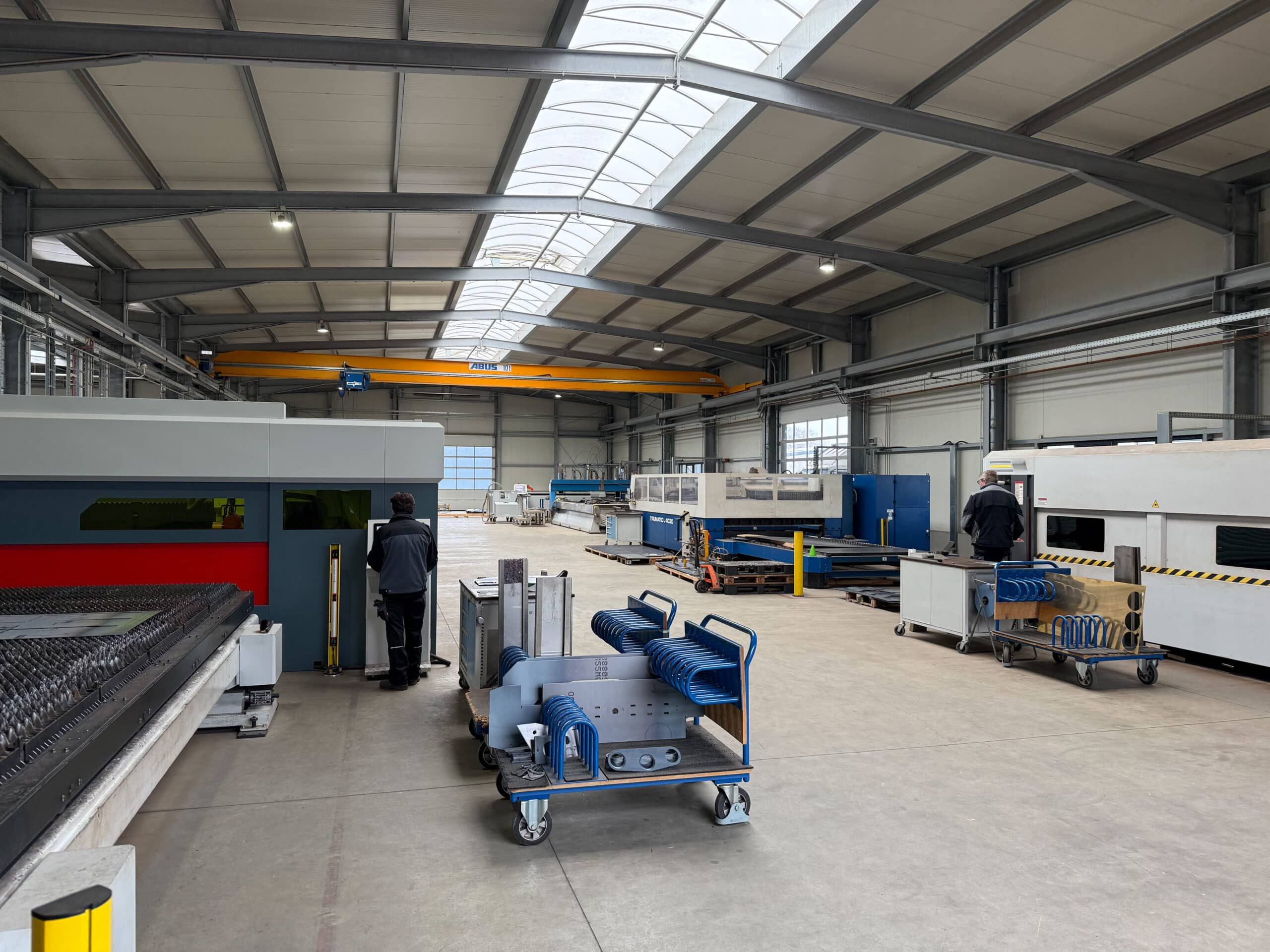 Machined metal component from production